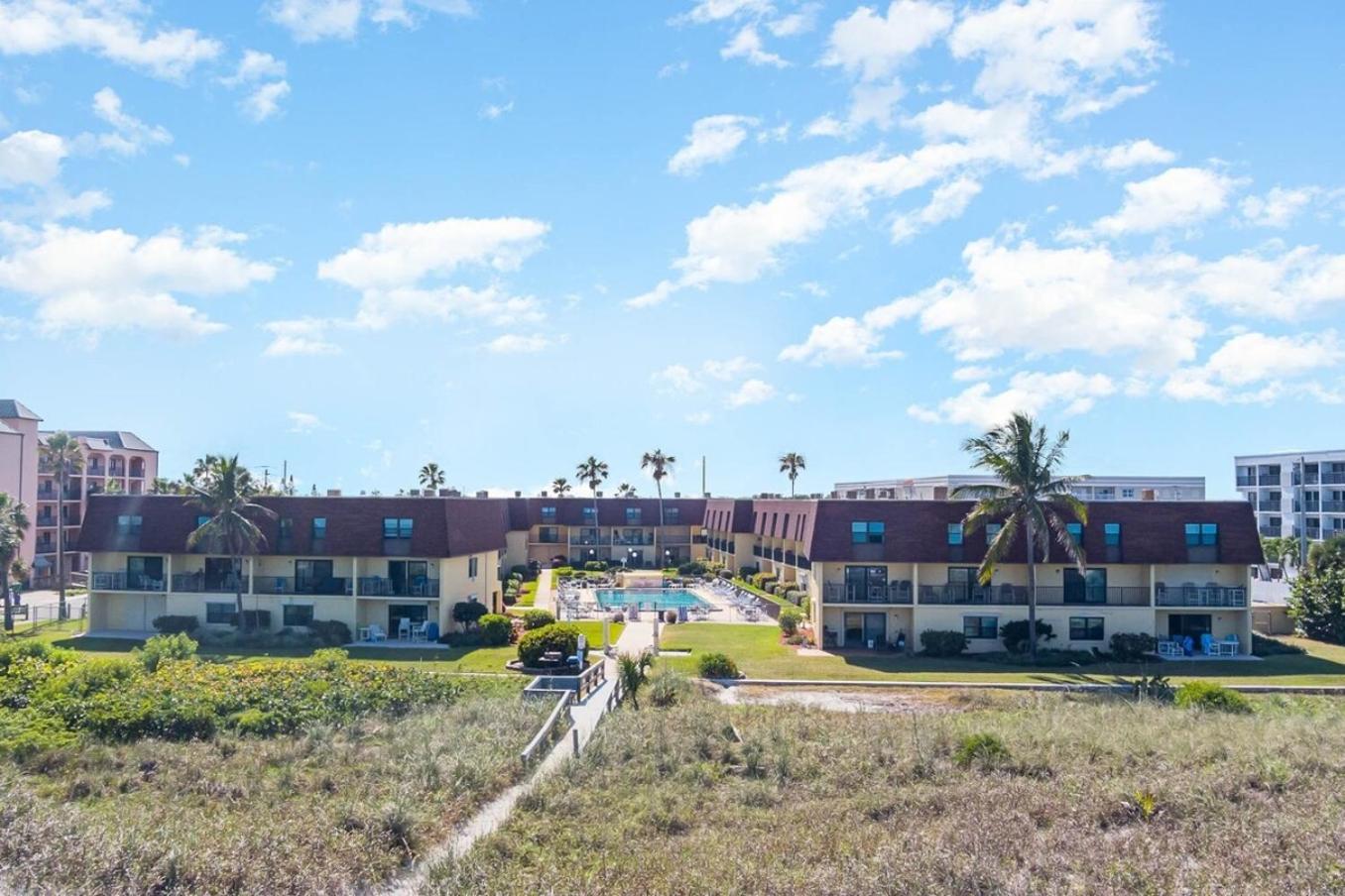 Pier Pressure Beachfront Wpool Cocoa Beach Exterior photo